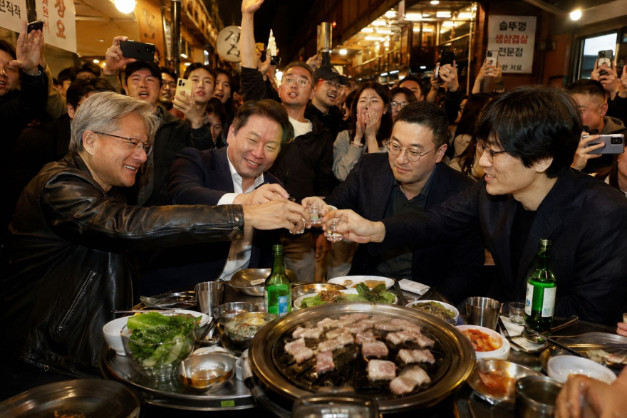 [작음] 젠슨황과 한국기업총수들.jpg