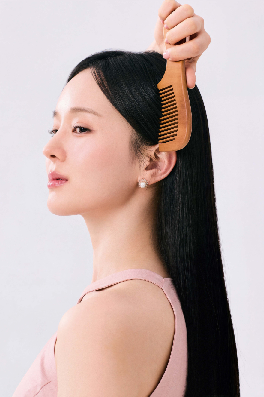 [작}백서라 옆모습.jpg